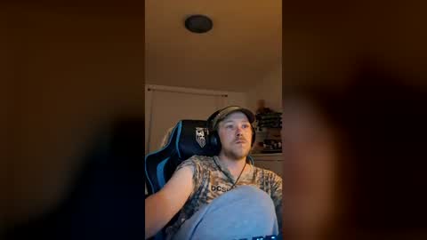peeteez online show from July 2026 08:11:01 PM