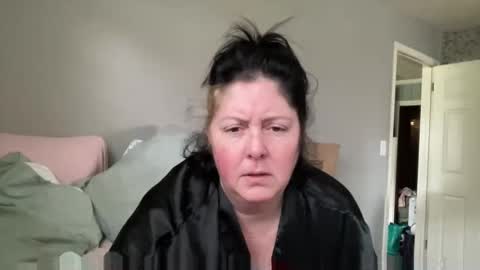 Snapshot of pegggggysue69 chatting on April 2026 02:36:02 PM pegggggysue69 online show from April 2026 02:36:02 PM