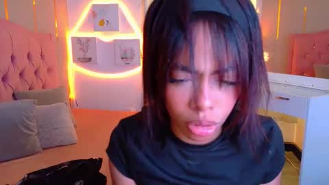 peneelopeecute online show from May 2026 09:44:02 PM