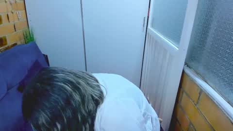 Penelope online show from February 2025 12:10:01 AM