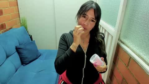 Penelope online show from September 2025 06:52:02 PM