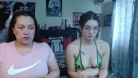 Penelope and my girlfriend Marilyn online show from June 2026 02:16:01 PM