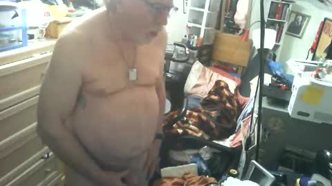 monkeydog online show from May 2026 06:24:01 PM