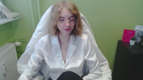Penny online show from December 2025 07:48:01 AM