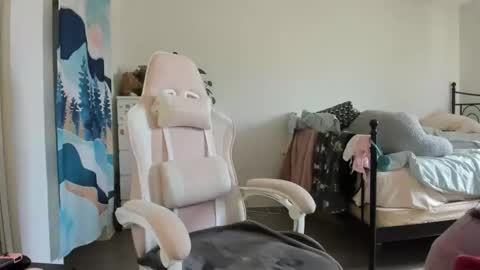 Snapshot of pennybabyy chatting on May 2026 09:20:02 PM Penny Lane online show from May 2026 09:20:02 PM