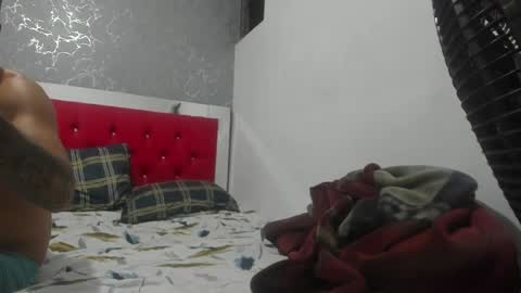 Snapshot of pepe_joness chatting on April 2026 03:07:01 AM Pepe jones online show from April 2026 03:07:01 AM