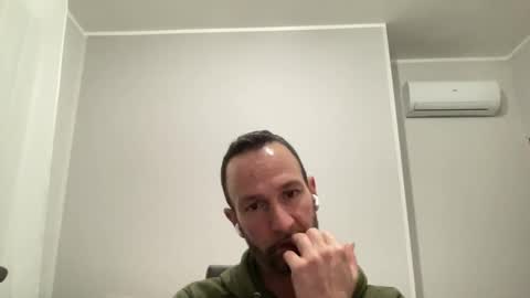 Snapshot of peppinslosqualo chatting on December 2024 04:47:01 PM peppinslosqualo online show from December 2024 04:47:01 PM