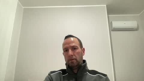 Snapshot of peppinslosqualo chatting on February 2025 05:31:01 AM peppinslosqualo online show from February 2025 05:31:01 AM