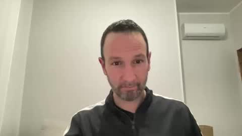 Snapshot of peppinslosqualo chatting on February 2025 07:31:02 PM peppinslosqualo online show from February 2025 07:31:02 PM