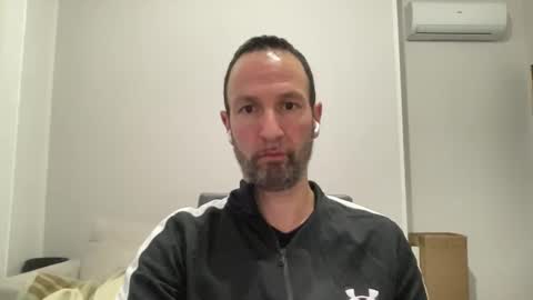 Snapshot of peppinslosqualo chatting on February 2025 08:41:02 PM peppinslosqualo online show from February 2025 08:41:02 PM