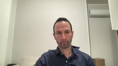 Snapshot of peppinslosqualo chatting on February 2025 02:18:01 AM peppinslosqualo online show from February 2025 02:18:01 AM