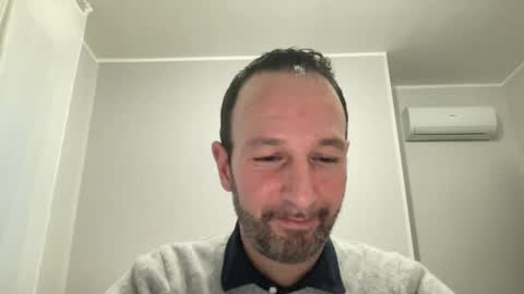 Snapshot of peppinslosqualo chatting on February 2025 05:18:02 PM peppinslosqualo online show from February 2025 05:18:02 PM