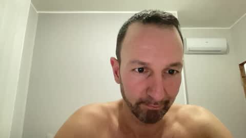 Snapshot of peppinslosqualo chatting on March 2025 05:49:02 PM peppinslosqualo online show from March 2025 05:49:02 PM