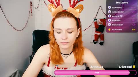 Snapshot of peppymia chatting on December 2025 07:49:02 AM Mia online show from December 2025 07:49:02 AM