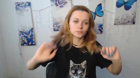 Snapshot of peppymia chatting on January 2026 08:40:02 AM Mia online show from January 2026 08:40:02 AM