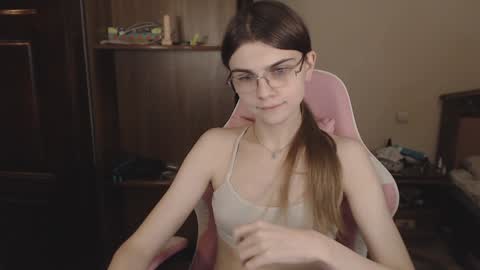 Farida online show from December 2024 01:46:01 AM