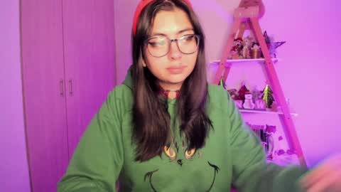 Snapshot of perfect__ana chatting on December 2024 11:08:02 PM Sarah Ana Banana online show from December 2024 11:08:02 PM