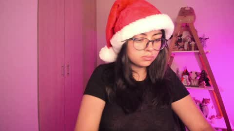 Snapshot of perfect__ana chatting on December 2024 02:15:01 AM Sarah Ana Banana online show from December 2024 02:15:01 AM