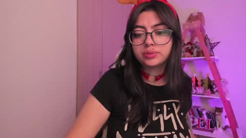 Snapshot of perfect__ana chatting on December 2024 12:55:02 AM Sarah Ana Banana online show from December 2024 12:55:02 AM