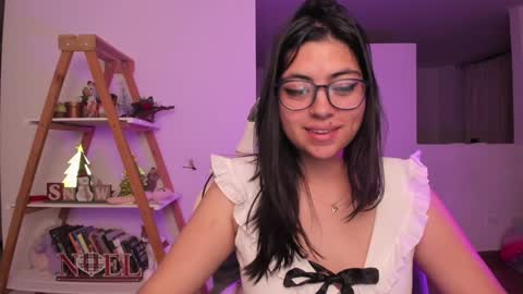 Snapshot of perfect__ana chatting on January 2025 01:04:02 AM Sarah Ana Banana online show from January 2025 01:04:02 AM