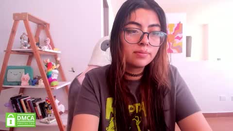Sarah Ana Banana online show from March 2026 04:35:02 PM
