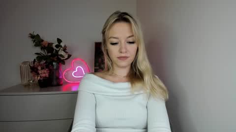 Cindy online show from December 2024 10:34:02 AM