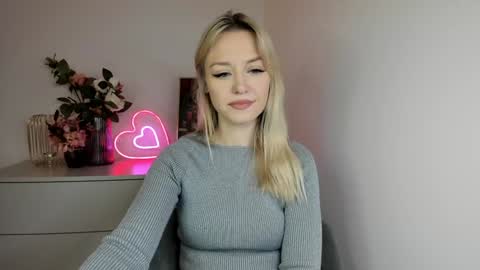 Cindy online show from December 2024 10:16:02 AM