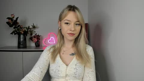Cindy online show from January 2025 06:14:01 AM