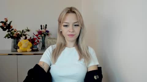 Cindy online show from February 2025 12:33:02 PM