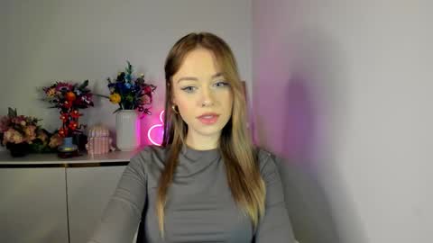 Cindy online show from December 2025 06:42:02 AM