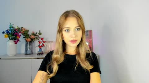 Cindy online show from May 2026 05:25:02 AM