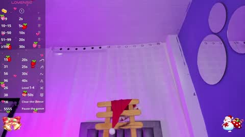 Snapshot of perla_hott1 chatting on December 2024 05:40:02 PM Perla online show from December 2024 05:40:02 PM