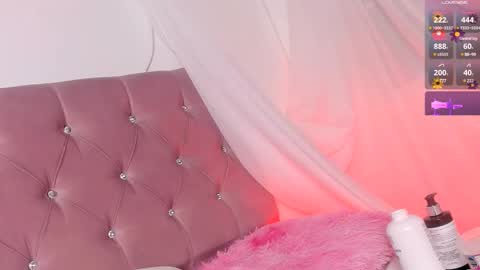 Snapshot of perla_slim chatting on February 2025 07:18:01 AM Perla Jones online show from February 2025 07:18:01 AM