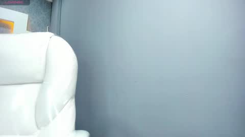 PERLA  online show from September 2025 10:53:02 PM