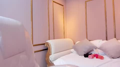 Snapshot of perlapreciosa chatting on January 2026 04:04:01 AM PerlaPreciosa online show from January 2026 04:04:01 AM