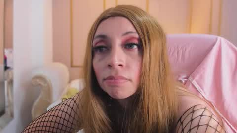 Snapshot of perlapreciosa chatting on February 2026 07:51:01 AM PerlaPreciosa online show from February 2026 07:51:01 AM