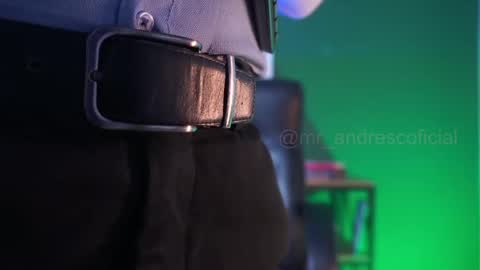 Snapshot of perseoo_88 chatting on December 2024 09:01:01 PM andres online show from December 2024 09:01:01 PM