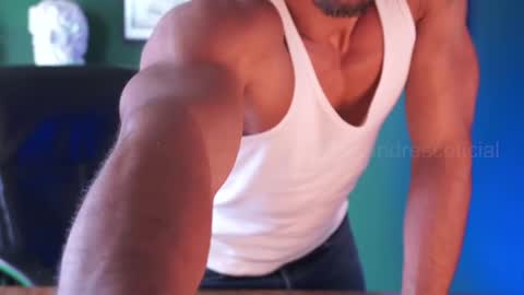 Snapshot of perseoo_88 chatting on January 2025 07:55:01 PM andres online show from January 2025 07:55:01 PM