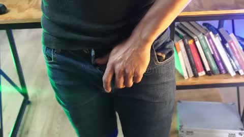 Snapshot of perseoo_88 chatting on February 2025 05:21:02 PM andres online show from February 2025 05:21:02 PM