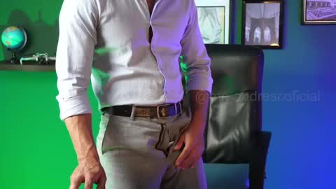 Snapshot of perseoo_88 chatting on February 2025 08:14:02 PM andres online show from February 2025 08:14:02 PM