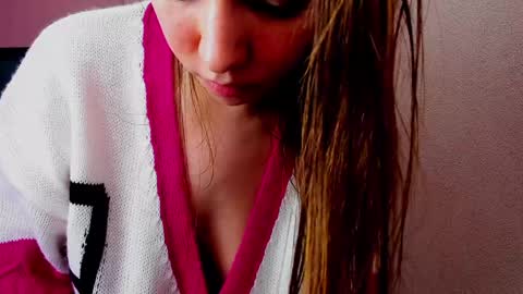 Snapshot of persinaky chatting on January 2025 08:41:01 AM horror flying on the wings of the night.... online show from January 2025 08:41:01 AM