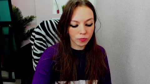 Snapshot of persinaky chatting on January 2025 12:37:01 PM horror flying on the wings of the night.... online show from January 2025 12:37:01 PM