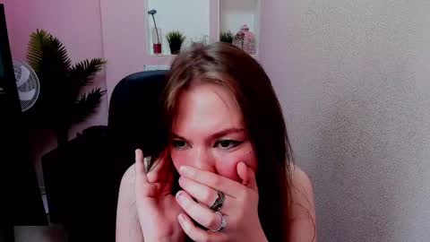 Snapshot of persinaky chatting on March 2025 10:13:02 AM horror flying on the wings of the night.... online show from March 2025 10:13:02 AM