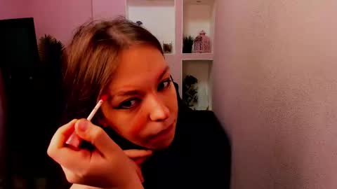 Snapshot of persinaky chatting on March 2025 05:57:02 AM horror flying on the wings of the night.... online show from March 2025 05:57:02 AM