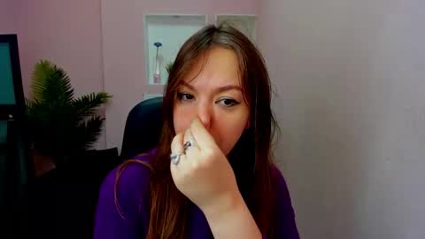 Snapshot of persinaky chatting on October 2025 03:54:01 PM horror flying on the wings of the night.... online show from October 2025 03:54:01 PM