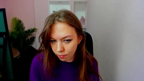 Snapshot of persinaky chatting on October 2025 12:52:02 AM horror flying on the wings of the night.... online show from October 2025 12:52:02 AM