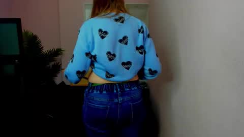 Snapshot of persinaky chatting on November 2025 05:39:01 AM horror flying on the wings of the night.... online show from November 2025 05:39:01 AM