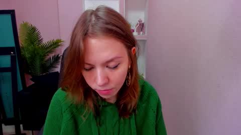 Snapshot of persinaky chatting on December 2025 04:56:01 PM horror flying on the wings of the night.... online show from December 2025 04:56:01 PM