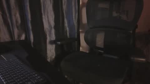 Snapshot of peruvianevil chatting on February 2026 07:04:01 AM Lalo x peruvianevil ig peruvianevil online show from February 2026 07:04:01 AM