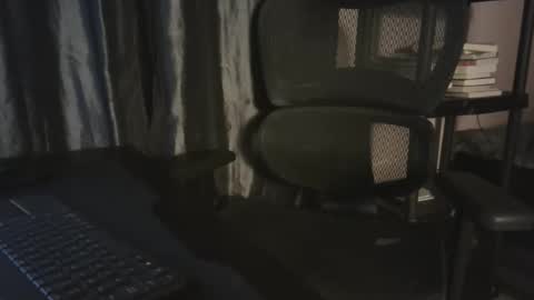 Snapshot of peruvianevil chatting on March 2026 04:07:02 AM Lalo x peruvianevil ig peruvianevil online show from March 2026 04:07:02 AM